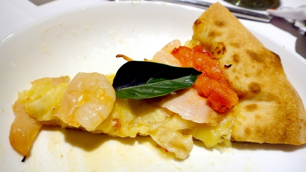 朵那披薩 Dona Pizza：【口碑卷45】燈光美氣氛佳超優質餐點！朵那披薩Dona Pizza！