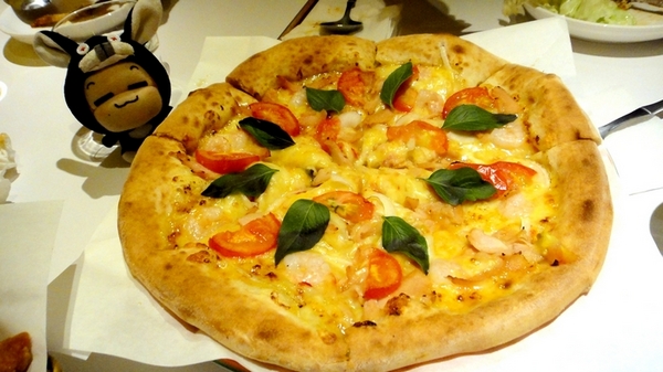 朵那披薩 Dona Pizza：【口碑卷45】燈光美氣氛佳超優質餐點！朵那披薩Dona Pizza！