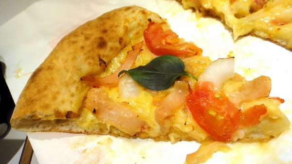 朵那披薩 Dona Pizza：【口碑卷45】燈光美氣氛佳超優質餐點！朵那披薩Dona Pizza！