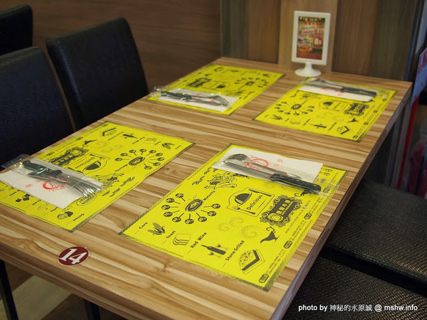 饗厚牛排(台中店)：【食記】價格昂貴,口感尚可,份量還算實在 @ 台中中區-饗厚牛排-Joyful Steak House-台中店