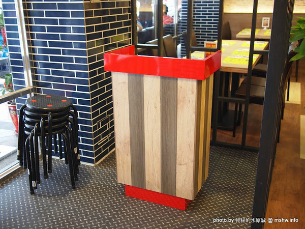 饗厚牛排(台中店)：【食記】價格昂貴,口感尚可,份量還算實在 @ 台中中區-饗厚牛排-Joyful Steak House-台中店