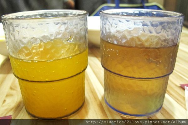 饗厚牛排(台中站前店):(台中。中區美食) 『饗厚牛排 - 台中站前店』尚厚的牛排。岩燒上肩牛排,要吃幾分熟,通通自己來^^