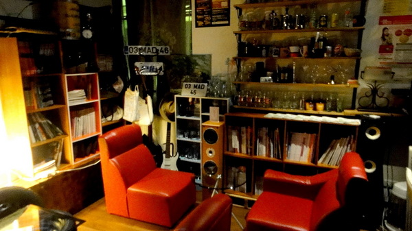 楔子咖啡館：【台北新莊】隱藏版優質咖啡店！楔子咖啡館！