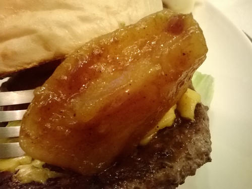 Apple Diner：清爽蛋捲&蘋果漢堡~免服務費的好店一家!Apple Diner