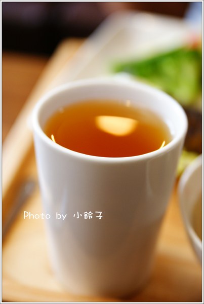 阿之寶瘋茶館：漫活花蓮「阿之寶瘋茶館」在地美食、尋寶、瘋手創