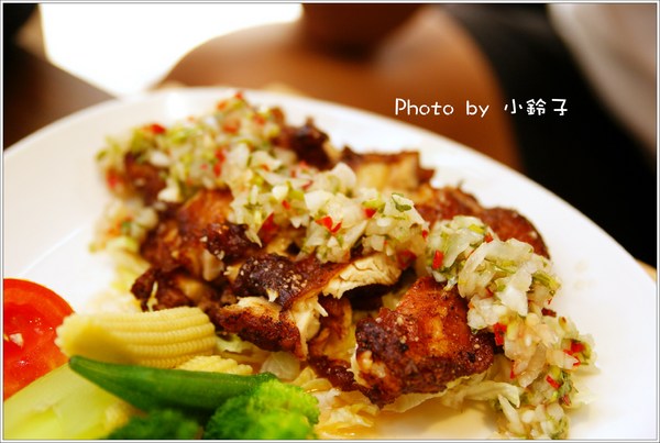 阿之寶瘋茶館：漫活花蓮「阿之寶瘋茶館」在地美食、尋寶、瘋手創