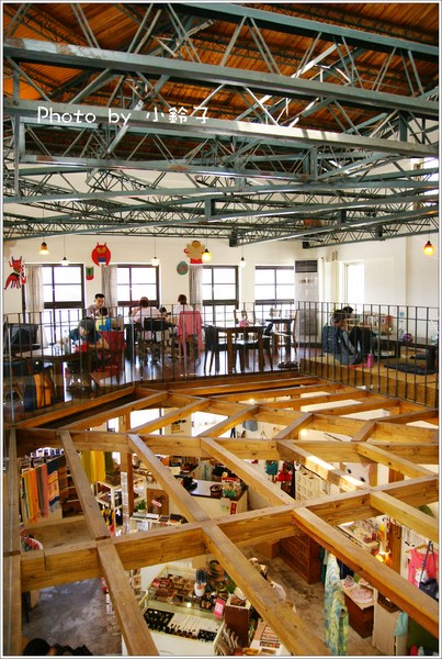 阿之寶瘋茶館：漫活花蓮「阿之寶瘋茶館」在地美食、尋寶、瘋手創