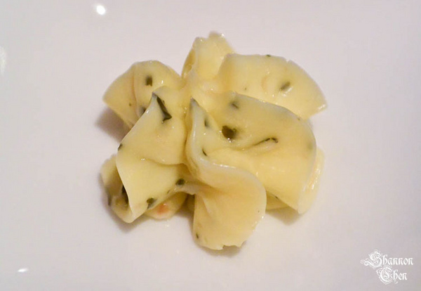 Mw時尚義法料理&酒品：*美食*Mw時尚義法料理&酒品*非常愉悅的生日享受