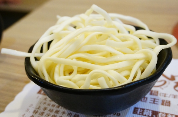 合家日式涮涮鍋:【台北.捷運新莊站】合家涮涮鍋-『CP值超高,超平價海鮮上桌囉!』