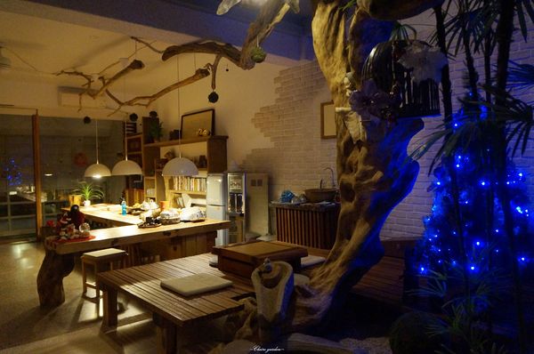 自在安平： [民宿度假趣]台南 安平區 自在安平~森林系老樹屋V.S.芭蕾舞鞋少女心