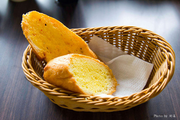 莎露烘焙餐廳:【食記】{屏東。青島街}莎露烘培餐廳