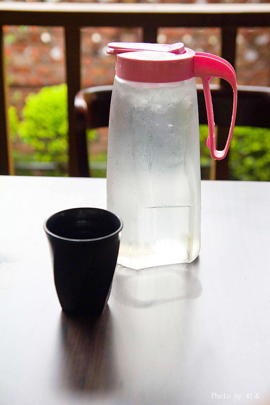 莎露烘焙餐廳:【食記】{屏東。青島街}莎露烘培餐廳