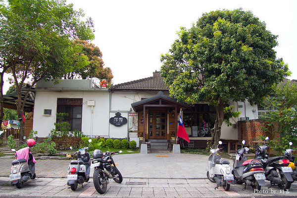 莎露烘焙餐廳:【食記】{屏東。青島街}莎露烘培餐廳