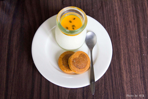 莎露烘焙餐廳:【食記】{屏東。青島街}莎露烘培餐廳