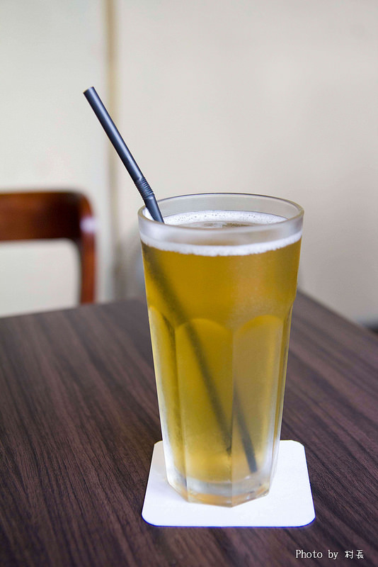 莎露烘焙餐廳:【食記】{屏東。青島街}莎露烘培餐廳