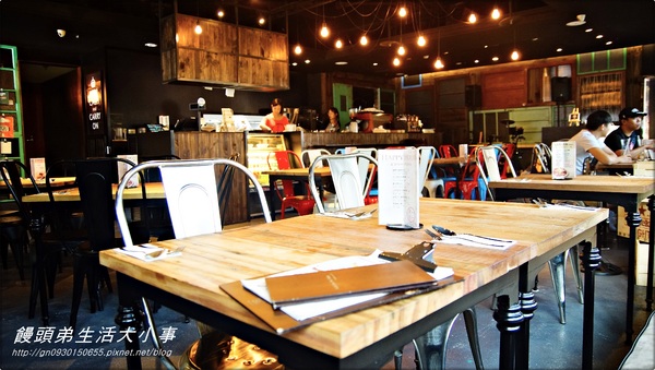 1967 Bistro & Café Pizza Cut Five：【食記/台北市】 1967 Bistro & Café Pizza Cut Five