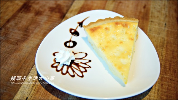 1967 Bistro & Café Pizza Cut Five：【食記/台北市】 1967 Bistro & Café Pizza Cut Five