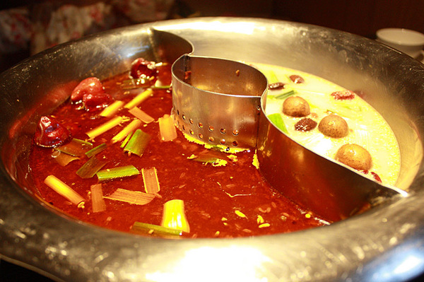 寬巷子鍋品美食：【口碑券】＊創新、精緻＊讓人目不瑕己的寬巷子鍋品美食