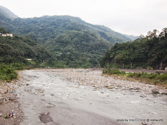  【食記】想吃好吃的冰嗎?得先跨越心理障礙= = 北台灣最長吊橋旁的小確幸! @ 新竹尖石 北角24法式冰淇淋專賣店