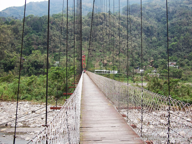  【食記】想吃好吃的冰嗎?得先跨越心理障礙= = 北台灣最長吊橋旁的小確幸! @ 新竹尖石 北角24法式冰淇淋專賣店