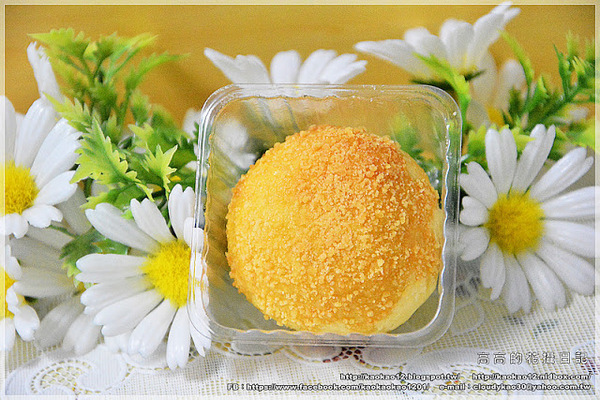 君鴻國際酒店85 Sky Tower Hotel:【高雄】苓雅區。君鴻國際酒店《桔祥耀月》中秋月餅禮盒