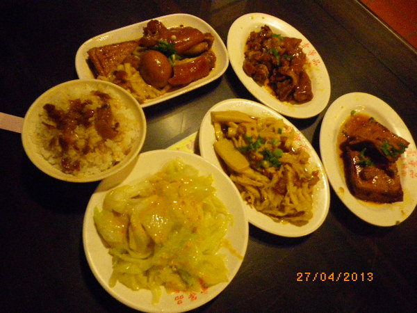 壹等品『霸王豬腳』:壹等品『霸王豬腳』˙服務有待加強