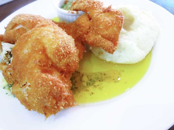 【桃園餐廳】李西餐廳caf'e de M&L-無招牌低調的爆漿炸雞