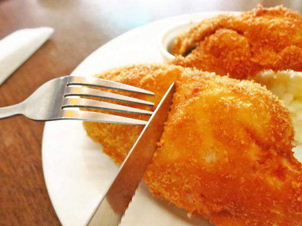 【桃園餐廳】李西餐廳caf'e de M&L-無招牌低調的爆漿炸雞