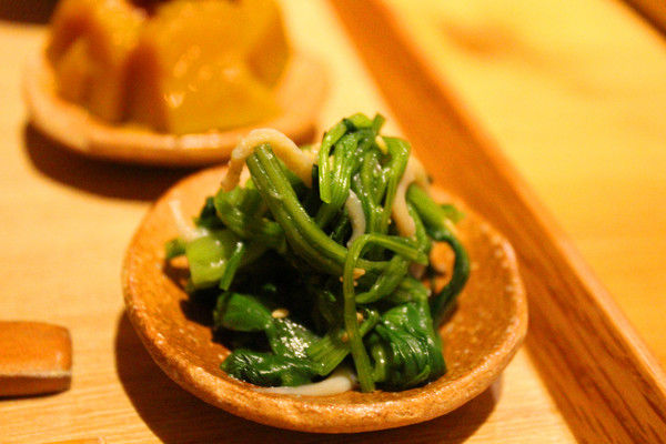 旭屋牛丼專賣：[台南]滿滿牛肉+蔥花=100分牛丼。限量美味 旭屋