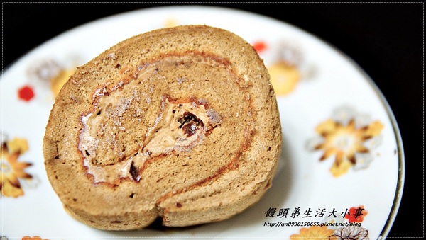 小山甜點市集:【小山甜點市集】客製化捲彌月蛋糕♪♪七彩瑞士捲♪♪