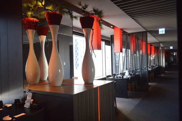 ikki藝奇新日本料理(板橋麗寶店):W小姐旅行畫報/ 新北|食記 藝奇新日本料理-板橋麗寶店 秋天吃蟹好著時 店鋪限定 秋季名物賞X強肴升級X當旬秋蟹