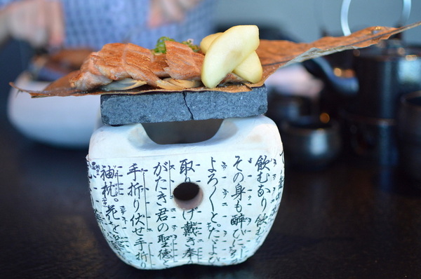 ikki藝奇新日本料理(板橋麗寶店):W小姐旅行畫報/ 新北|食記 藝奇新日本料理-板橋麗寶店 秋天吃蟹好著時 店鋪限定 秋季名物賞X強肴升級X當旬秋蟹