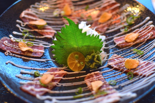 ikki藝奇新日本料理(板橋麗寶店):W小姐旅行畫報/ 新北|食記 藝奇新日本料理-板橋麗寶店 秋天吃蟹好著時 店鋪限定 秋季名物賞X強肴升級X當旬秋蟹