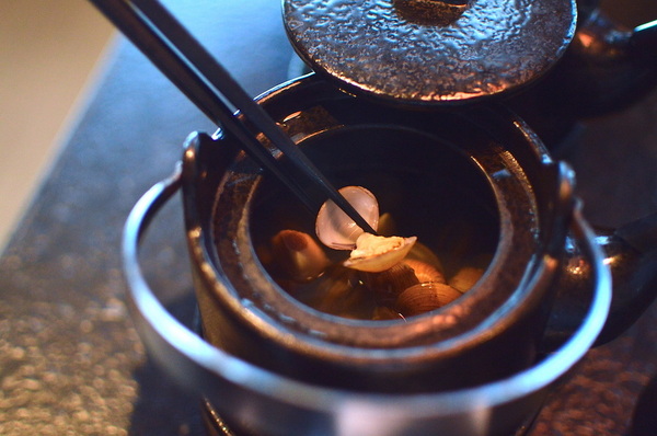 ikki藝奇新日本料理(板橋麗寶店):W小姐旅行畫報/ 新北|食記 藝奇新日本料理-板橋麗寶店 秋天吃蟹好著時 店鋪限定 秋季名物賞X強肴升級X當旬秋蟹