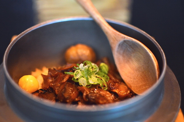 ikki藝奇新日本料理(板橋麗寶店):W小姐旅行畫報/ 新北|食記 藝奇新日本料理-板橋麗寶店 秋天吃蟹好著時 店鋪限定 秋季名物賞X強肴升級X當旬秋蟹