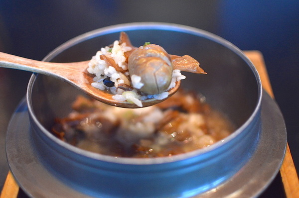 ikki藝奇新日本料理(板橋麗寶店):W小姐旅行畫報/ 新北|食記 藝奇新日本料理-板橋麗寶店 秋天吃蟹好著時 店鋪限定 秋季名物賞X強肴升級X當旬秋蟹