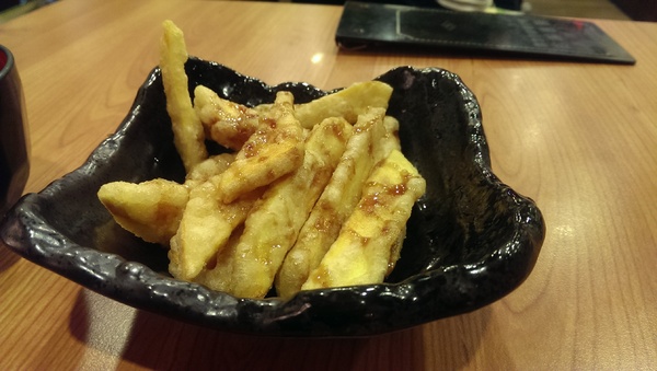 銀河堂讚岐烏龍麵：【銀河堂】好吃不死鹹的親子丼