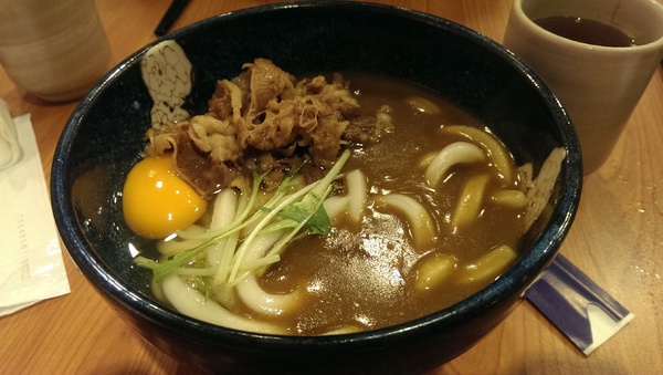 銀河堂讚岐烏龍麵：【銀河堂】好吃不死鹹的親子丼