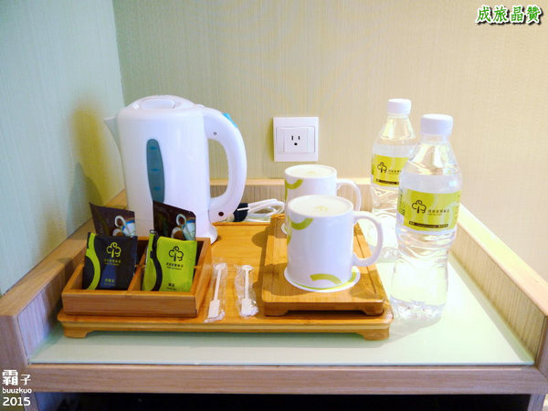 成旅晶贊飯店(台中民權):成旅晶贊,都會˙時尚˙商務型飯店,近中區美食旅遊景點,交通機能上很方便。