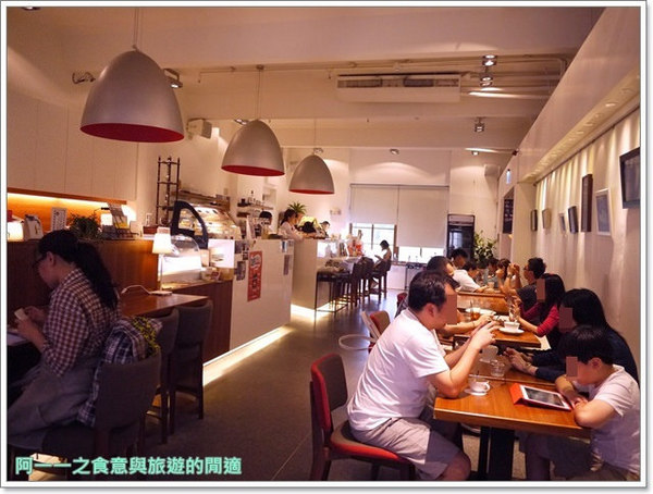 光點珈琲時光（Café Lumiere）：台北捷運忠孝新生站美食 光點華山珈琲時光～看電影前來份悠閒輕食