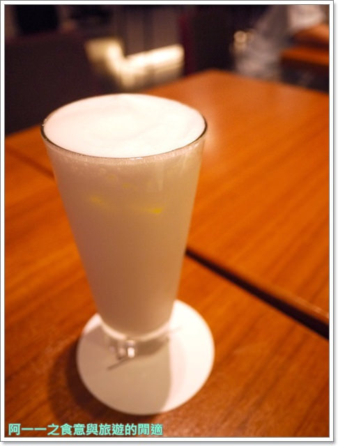 光點珈琲時光（Café Lumiere）：台北捷運忠孝新生站美食 光點華山珈琲時光～看電影前來份悠閒輕食