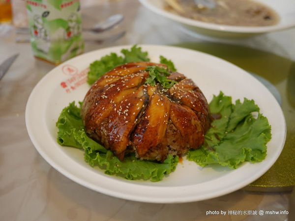 大黑松小倆口 傳統與浪漫的結合-埔里月老教堂:【景點】南投月老教堂.愛情故事館@埔里元首館King Garden : 大黑松小倆口的浪漫,就是終成眷屬? 南投埔里一日遊~景點第一站!