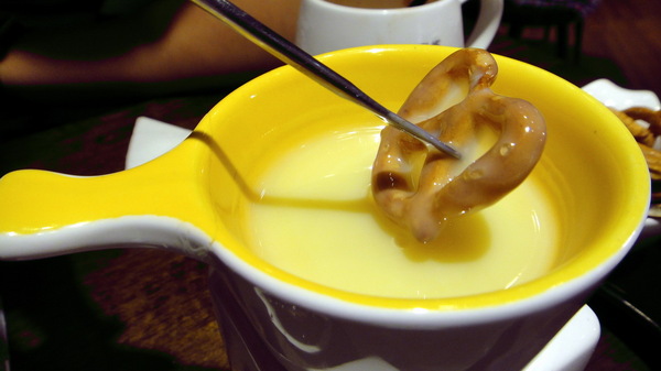 in Joy chocolate： 【口碑卷46】板橋車站裡的甜滋滋巧克力店！in Joy chocolate！