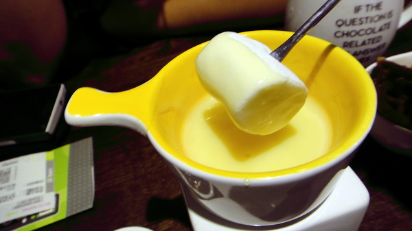 in Joy chocolate： 【口碑卷46】板橋車站裡的甜滋滋巧克力店！in Joy chocolate！