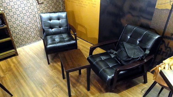 in Joy chocolate： 【口碑卷46】板橋車站裡的甜滋滋巧克力店！in Joy chocolate！