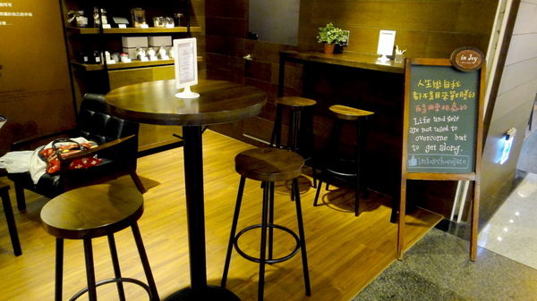 in Joy chocolate： 【口碑卷46】板橋車站裡的甜滋滋巧克力店！in Joy chocolate！