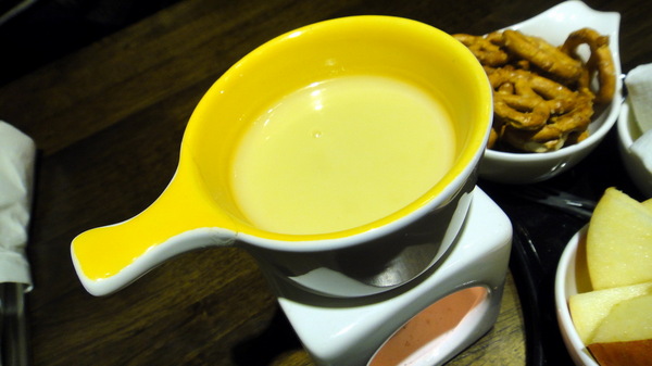 in Joy chocolate： 【口碑卷46】板橋車站裡的甜滋滋巧克力店！in Joy chocolate！