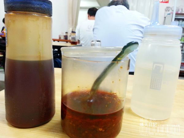 阿財鍋貼水餃(天母店)：【阿財鍋貼水餃】庶民銅板美食 舌尖上的酥脆小確幸