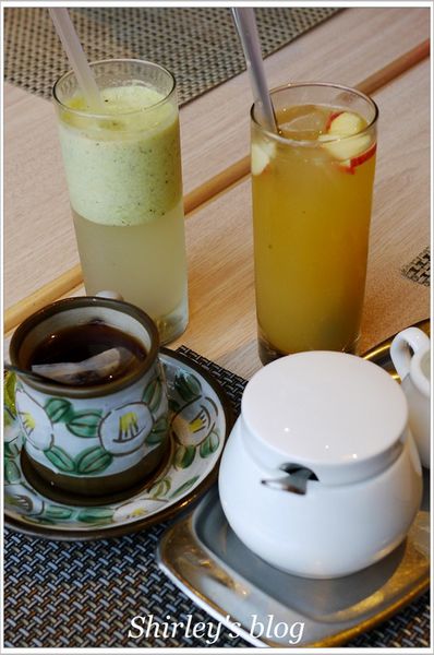 藍屋日本料理(板橋大遠百新站店):藍屋日本料理‧新站店