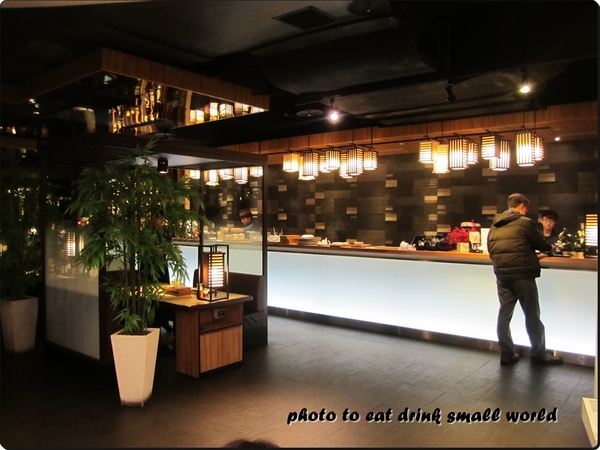 藍屋日本料理(板橋大遠百新站店):藍屋日本料理的甜點令我驚豔